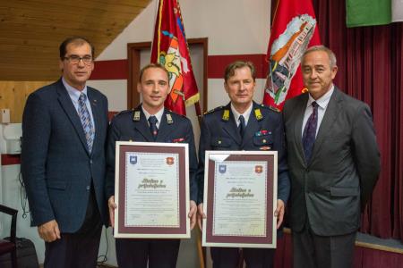 Leto 2017 je za PGD Višnja Gora minil v znamenju podpisa prijateljske listine s PGD Tešanovci. (Foto- Gašper Stopar)